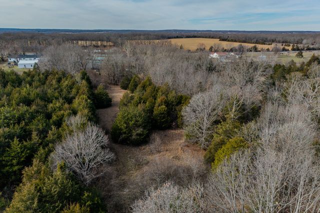 6282 Highway 5, Hartville, MO 65667