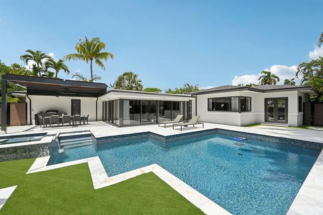 240 30th Street, West Palm Beach, FL 33407