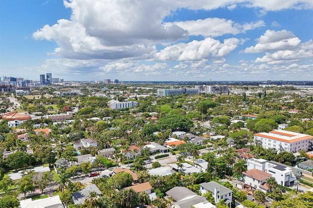 240 30th Street, West Palm Beach, FL 33407