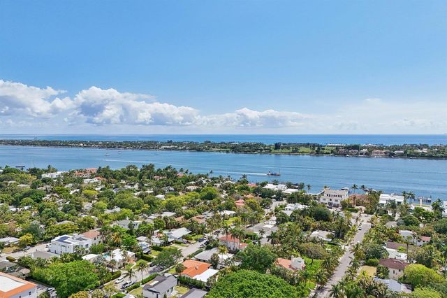 240 30th Street, West Palm Beach, FL 33407