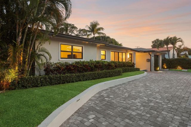 240 30th Street, West Palm Beach, FL 33407