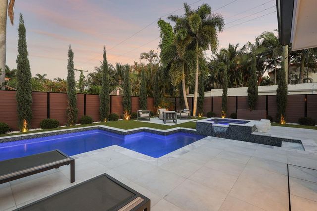 240 30th Street, West Palm Beach, FL 33407