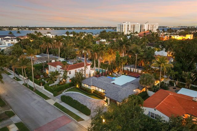 240 30th Street, West Palm Beach, FL 33407