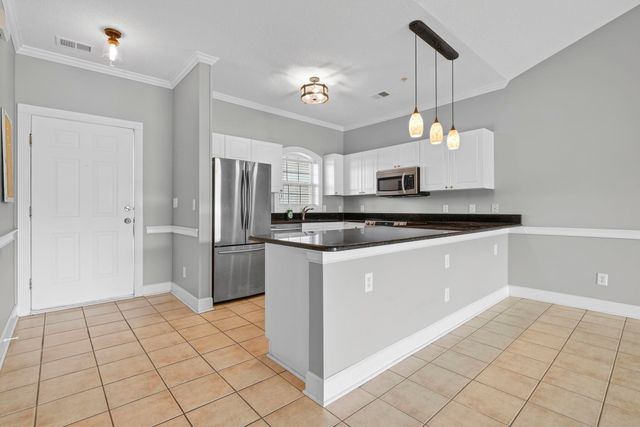 4860 Carnation Cir Apt 302, Myrtle Beach, SC 29577