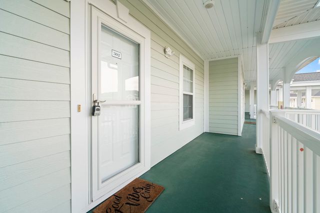 4860 Carnation Cir Apt 302, Myrtle Beach, SC 29577