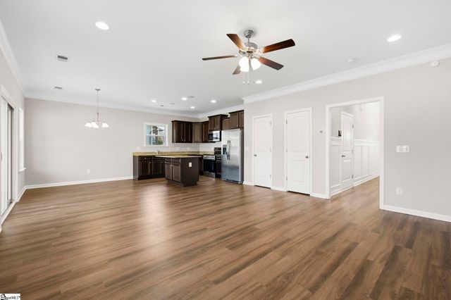 117 Mitford Road, Fountain Inn, SC 29644