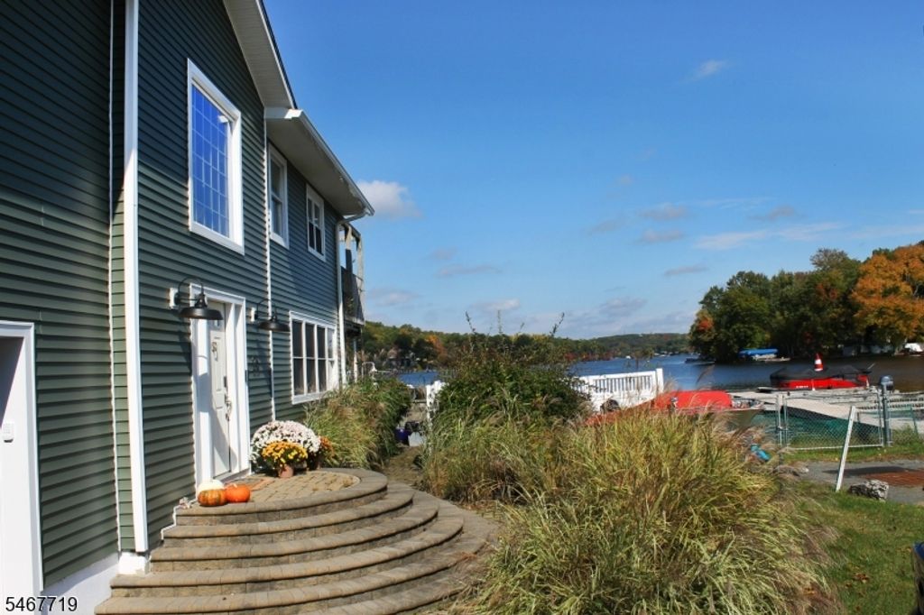 25 Waterside Dr, Jefferson Twp., NJ 07849 — exterior