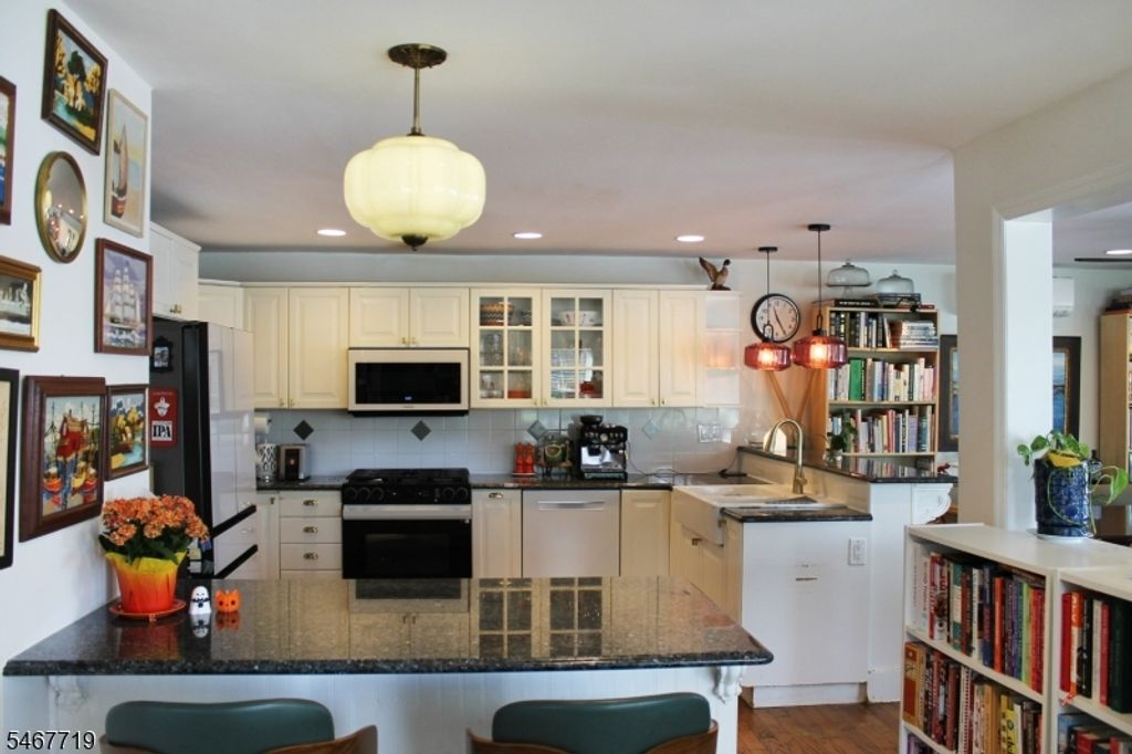 25 Waterside Dr, Jefferson Twp., NJ 07849 — photo 4