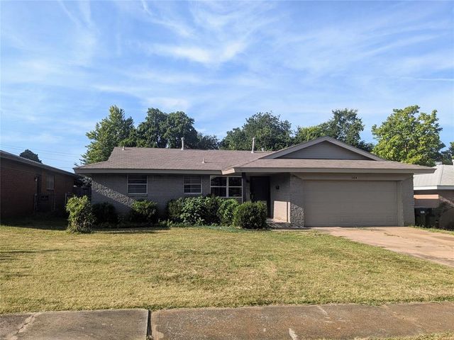 504 NE 18th Street, Moore, OK 73160