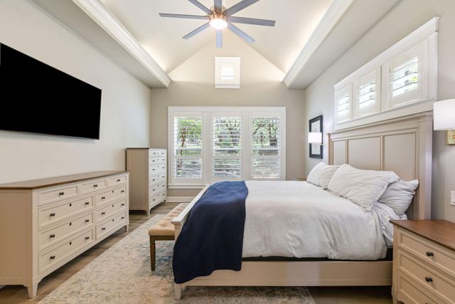 279 Rugged Earth DR, Austin, TX 78737