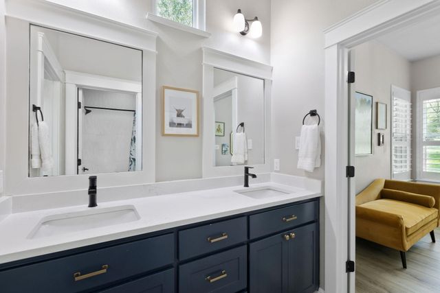 279 Rugged Earth DR, Austin, TX 78737