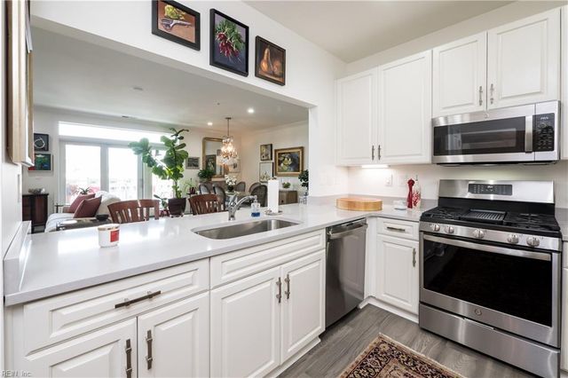 305 Brooke Ave Apt 306, Norfolk, VA 23510