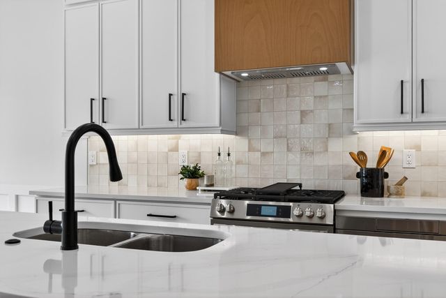 121 Zane Lane, Nicholasville, KY 40356