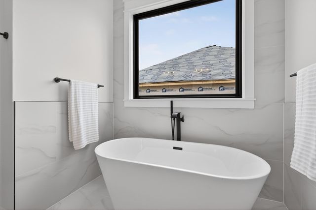 121 Zane Lane, Nicholasville, KY 40356