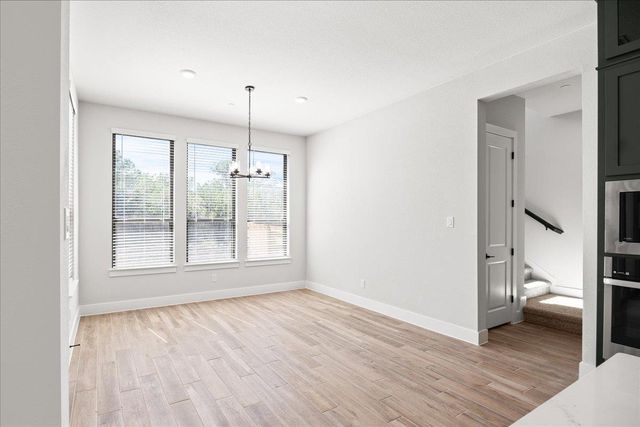 19117 Hopper LN, Austin, TX 78738