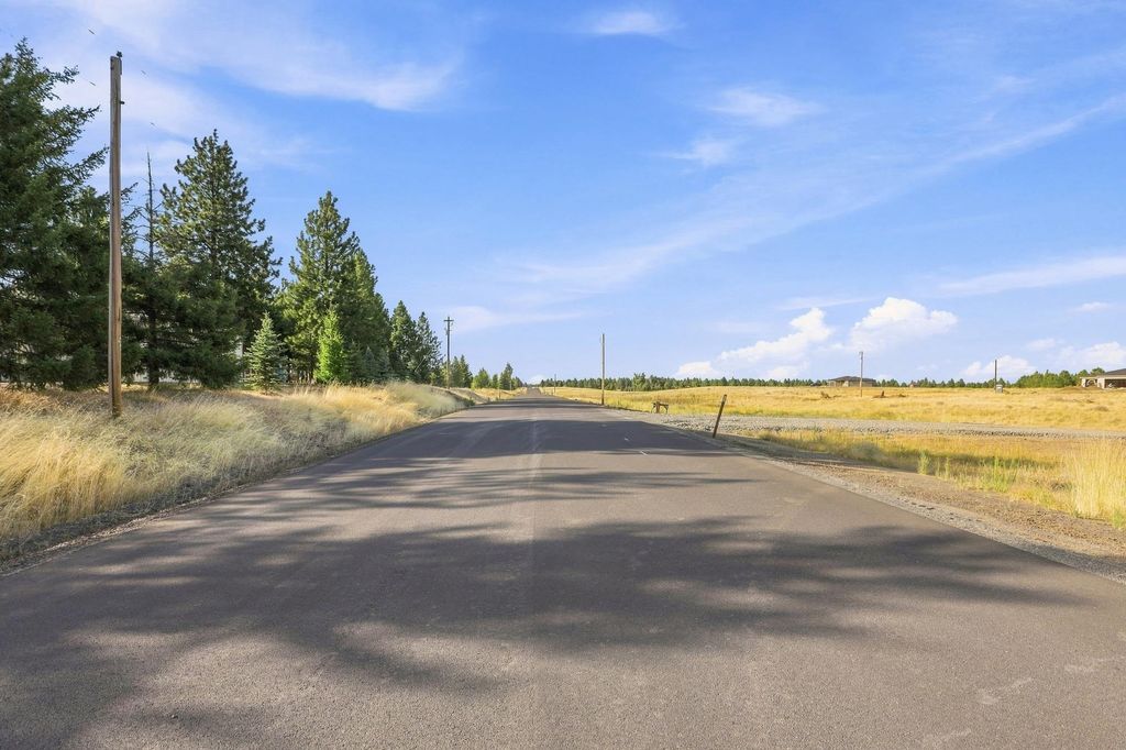 401 S Dover Rd, Medical Lake, WA 99022 photo 1