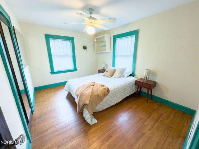 3330 Pelham Road, Ottawa Hills, OH 43606