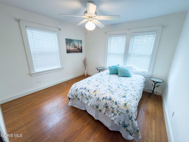 3330 Pelham Road, Ottawa Hills, OH 43606