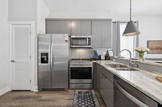 2521 Clifton Ave Apt 203, Nashville, TN 37209