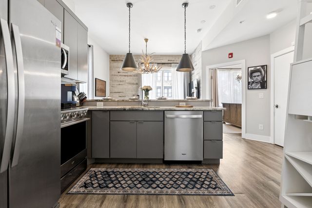 2521 Clifton Ave Apt 203, Nashville, TN 37209