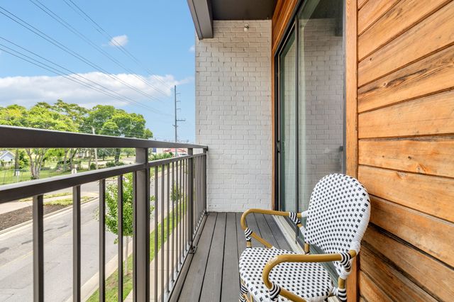2521 Clifton Ave Apt 203, Nashville, TN 37209