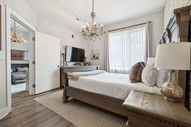 2521 Clifton Ave Apt 203, Nashville, TN 37209