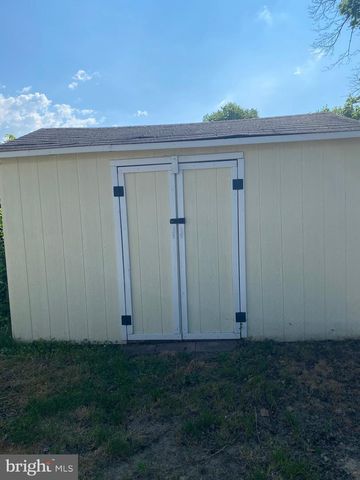 1501 E WHEAT RD, Vineland, NJ 08360