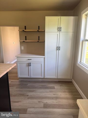 1501 E WHEAT RD, Vineland, NJ 08360