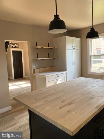 1501 E WHEAT RD, Vineland, NJ 08360