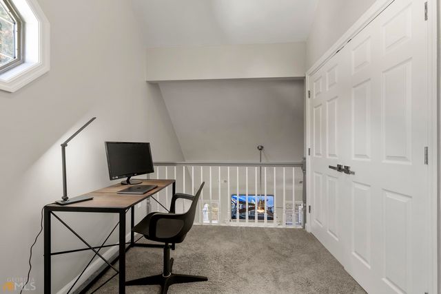 5150 Laurel Bridge Court SE, Smyrna, GA 30082