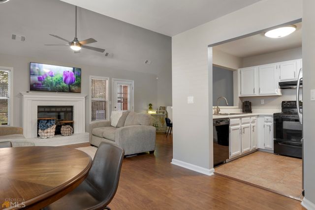 5150 Laurel Bridge Court SE, Smyrna, GA 30082