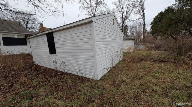 17267 Warwick Street, Detroit, MI 48219