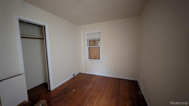 17267 Warwick Street, Detroit, MI 48219