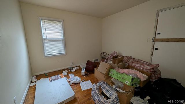 17267 Warwick Street, Detroit, MI 48219