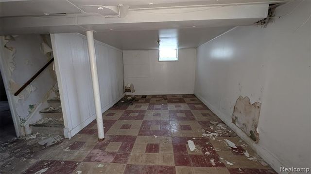 17267 Warwick Street, Detroit, MI 48219