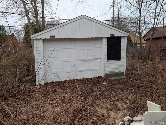 17267 Warwick Street, Detroit, MI 48219