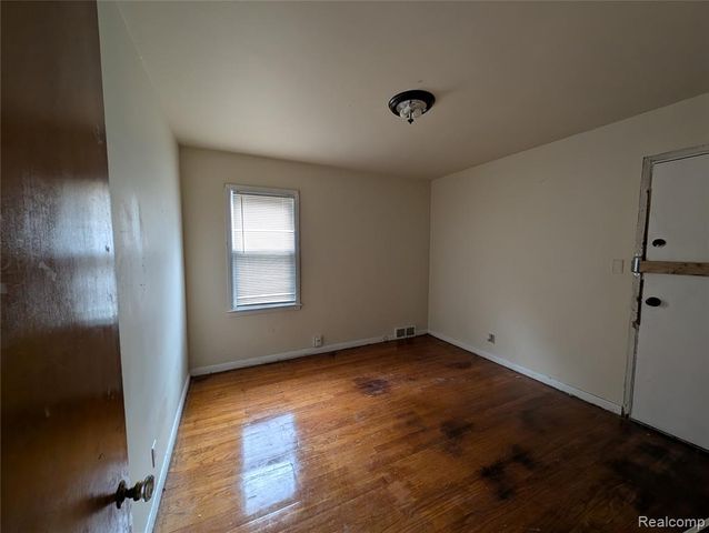 17267 Warwick Street, Detroit, MI 48219