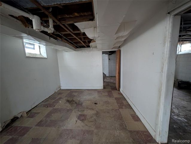 17267 Warwick Street, Detroit, MI 48219