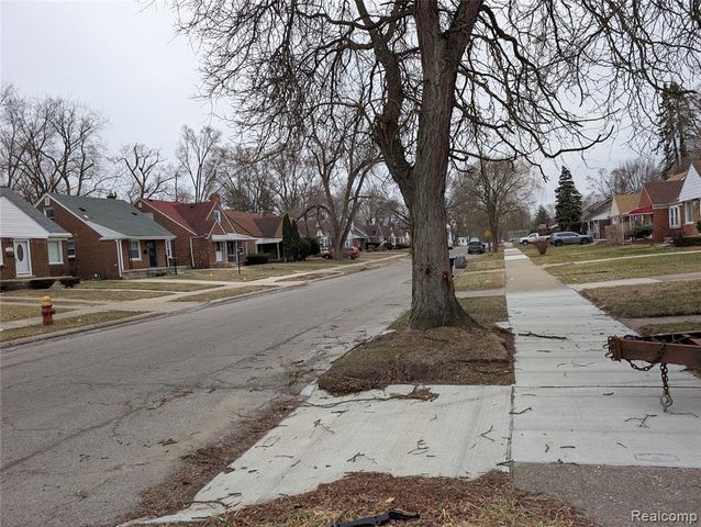 17267 Warwick Street, Detroit, MI 48219