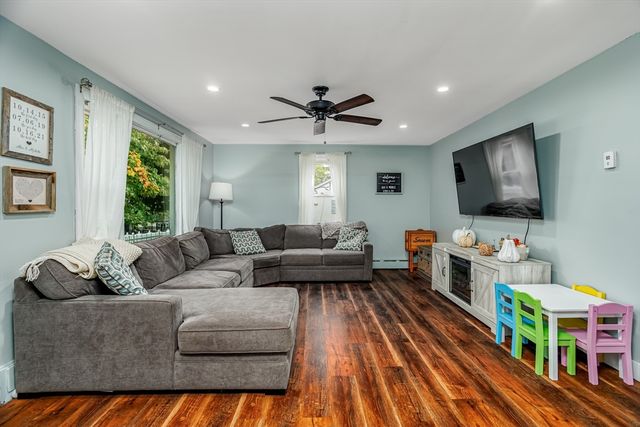 471 North St, Leominster, MA 01453