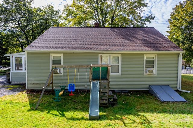 471 North St, Leominster, MA 01453