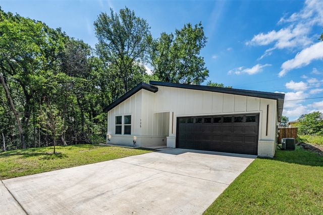 125 Bluebonnet Drive, Gun Barrel City, TX 75156