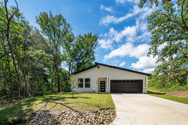 125 Bluebonnet Drive, Gun Barrel City, TX 75156