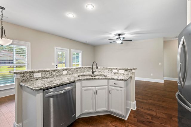 813 Covelo Ln., Myrtle Beach, SC 29579