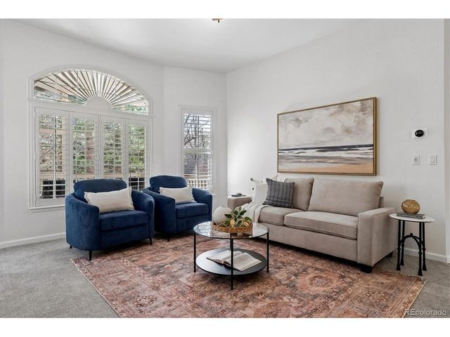 6 Woodland Cir, Highlands Ranch, CO 80126