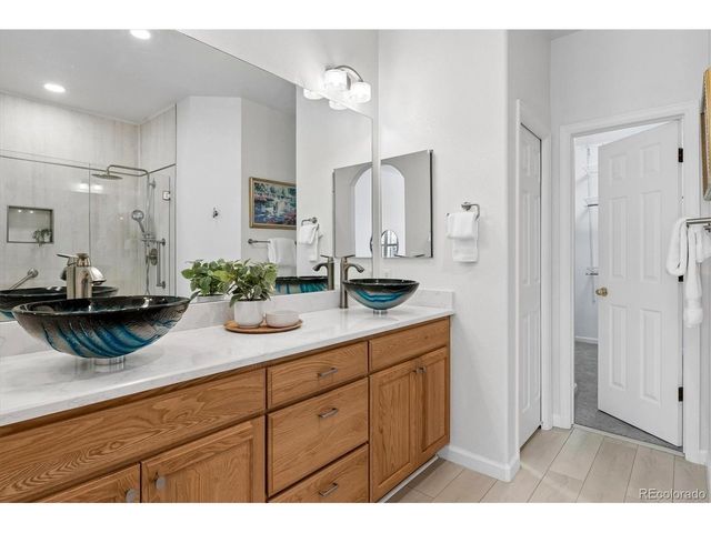 6 Woodland Cir, Highlands Ranch, CO 80126