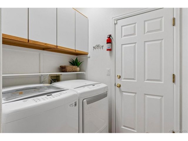 6 Woodland Cir, Highlands Ranch, CO 80126