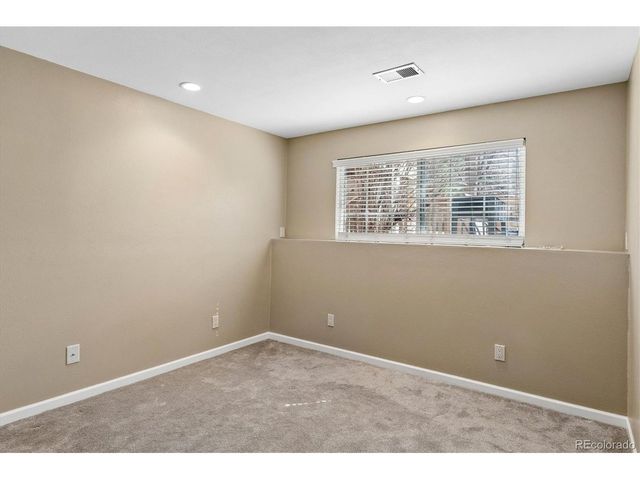 6 Woodland Cir, Highlands Ranch, CO 80126