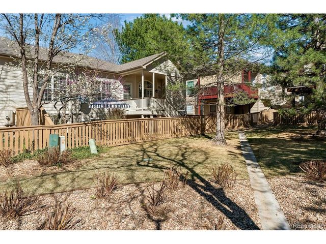 6 Woodland Cir, Highlands Ranch, CO 80126