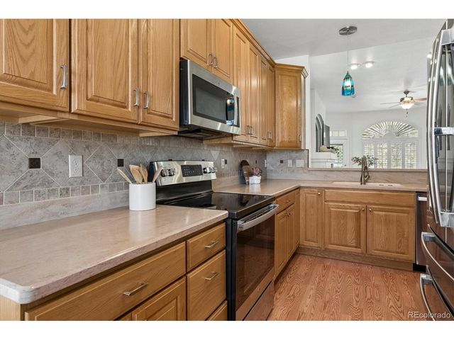 6 Woodland Cir, Highlands Ranch, CO 80126